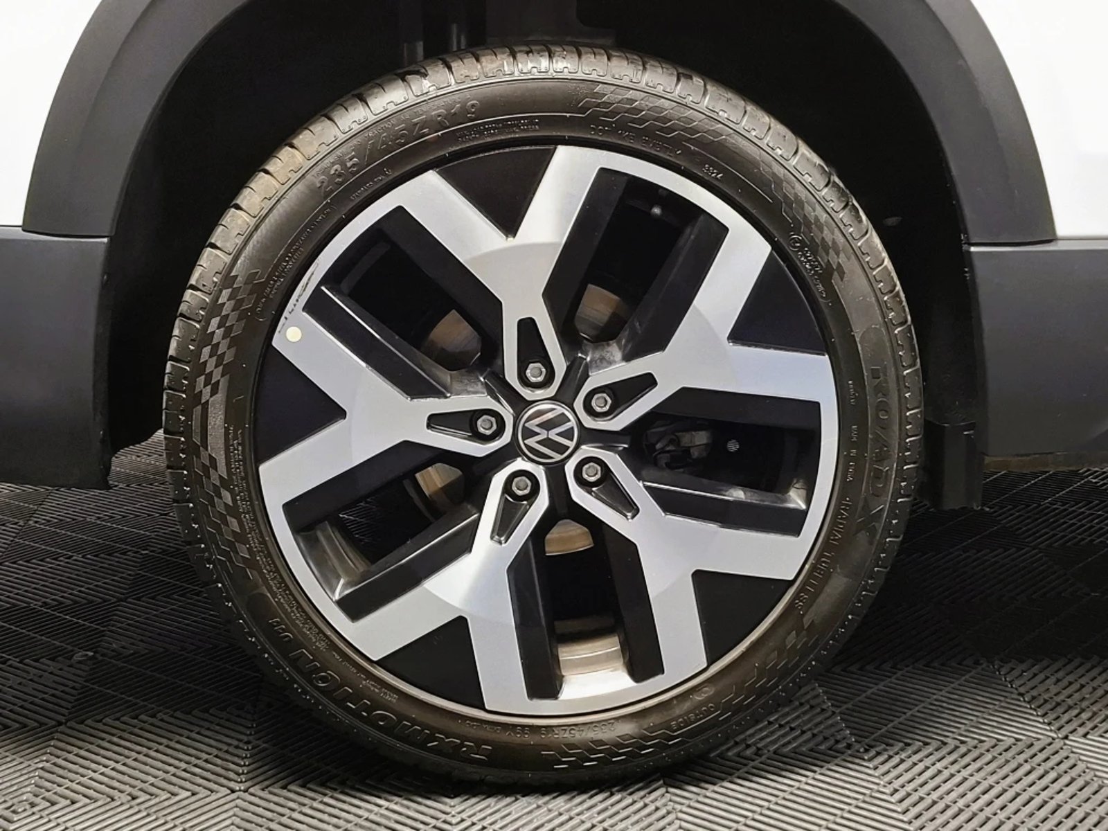 VOLKSWAGEN TAOS 2024 - Imagen 9 de 20