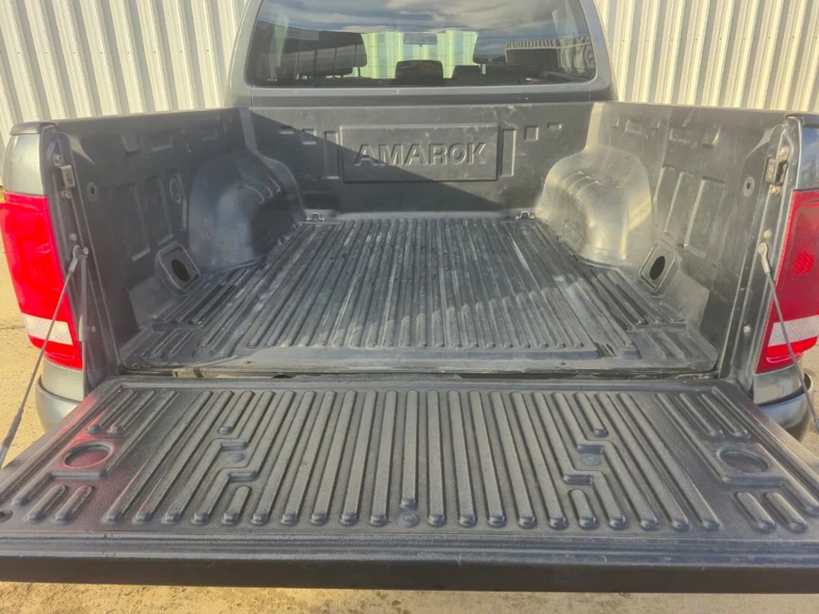 Volkswagen Amarok 2023 - Imagen 7 de 20
