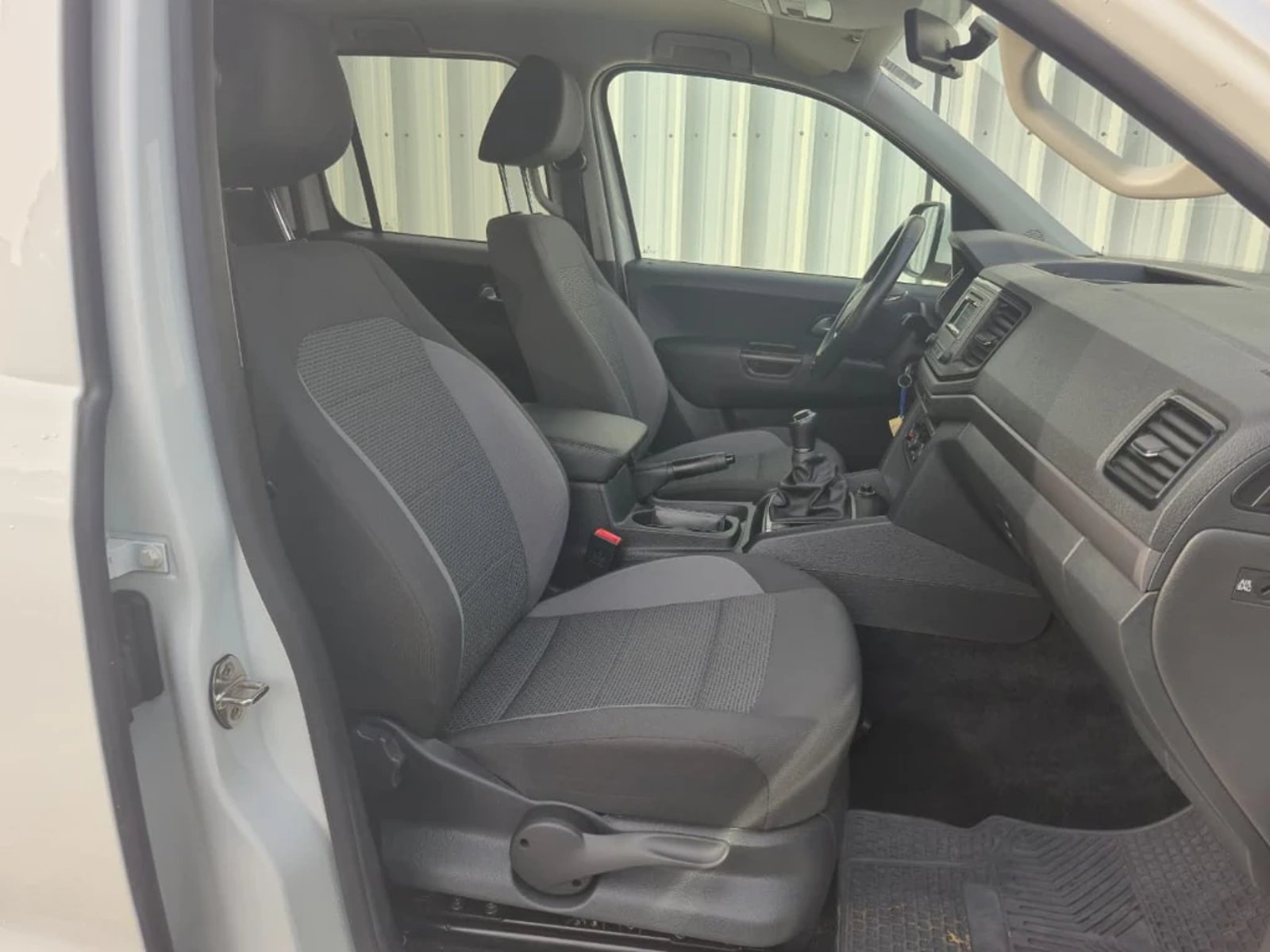 Volkswagen Amarok 2023 - Imagen 11 de 20