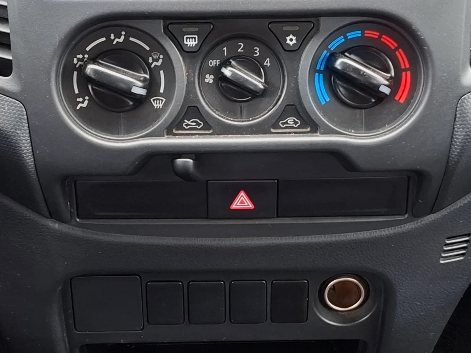 Mitsubishi L200 2022 - Imagen 19 de 20