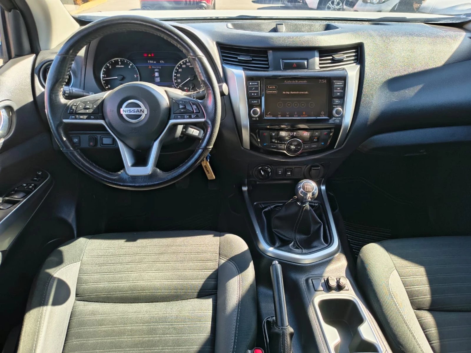 Nissan Navara 2023 - Imagen 10 de 20
