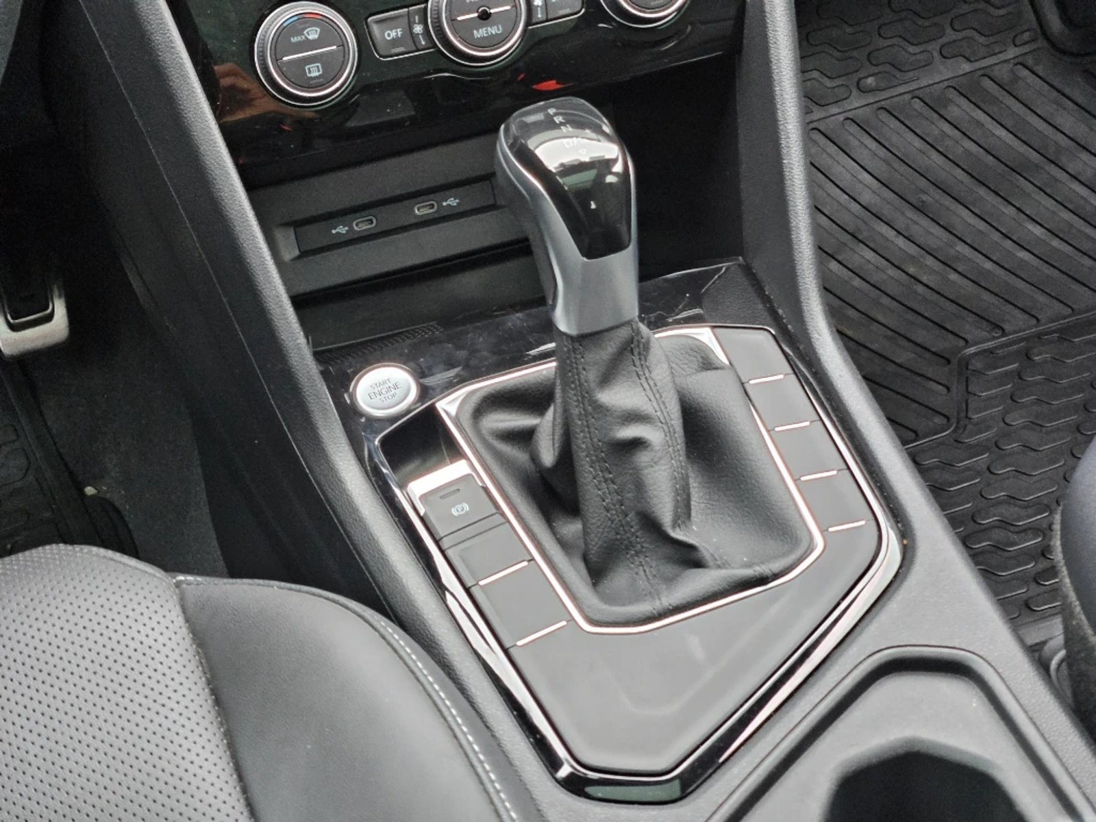 VOLKSWAGEN TAOS 2023 - Imagen 12 de 20
