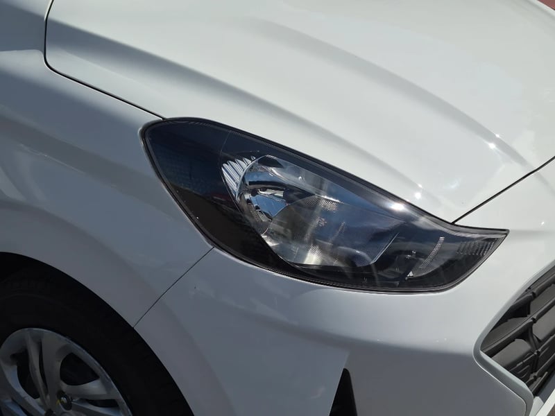 Hyundai Grand i10 2023 - Imagen 10 de 20