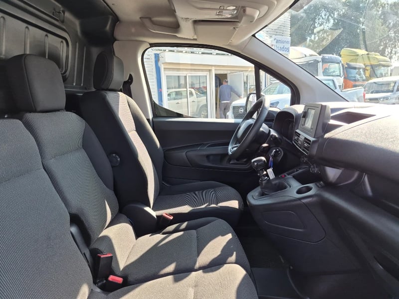 Citroën Berlingo 2024 - Imagen 16 de 20