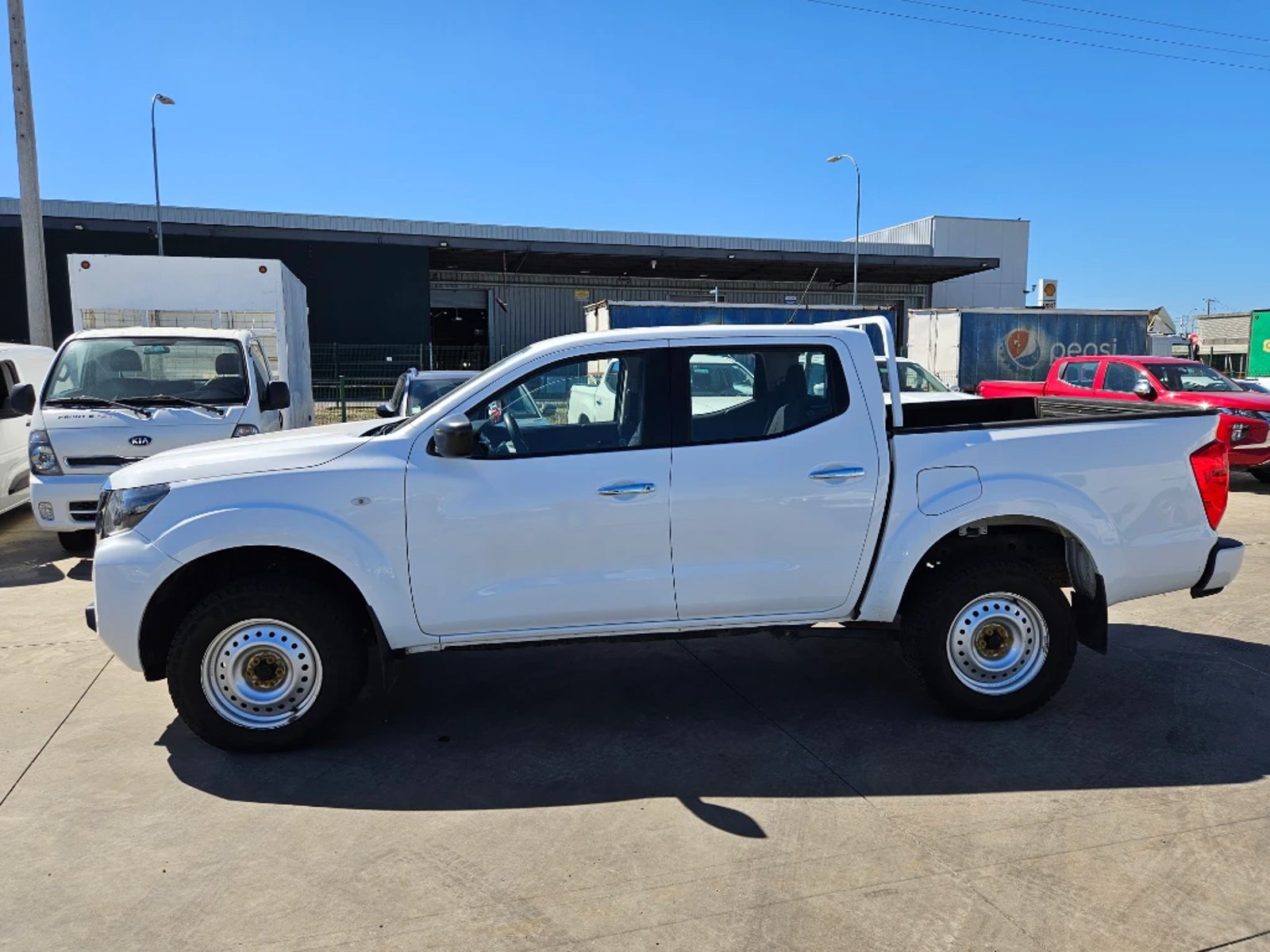 NISSAN NAVARA 2023 - Imagen 8 de 20