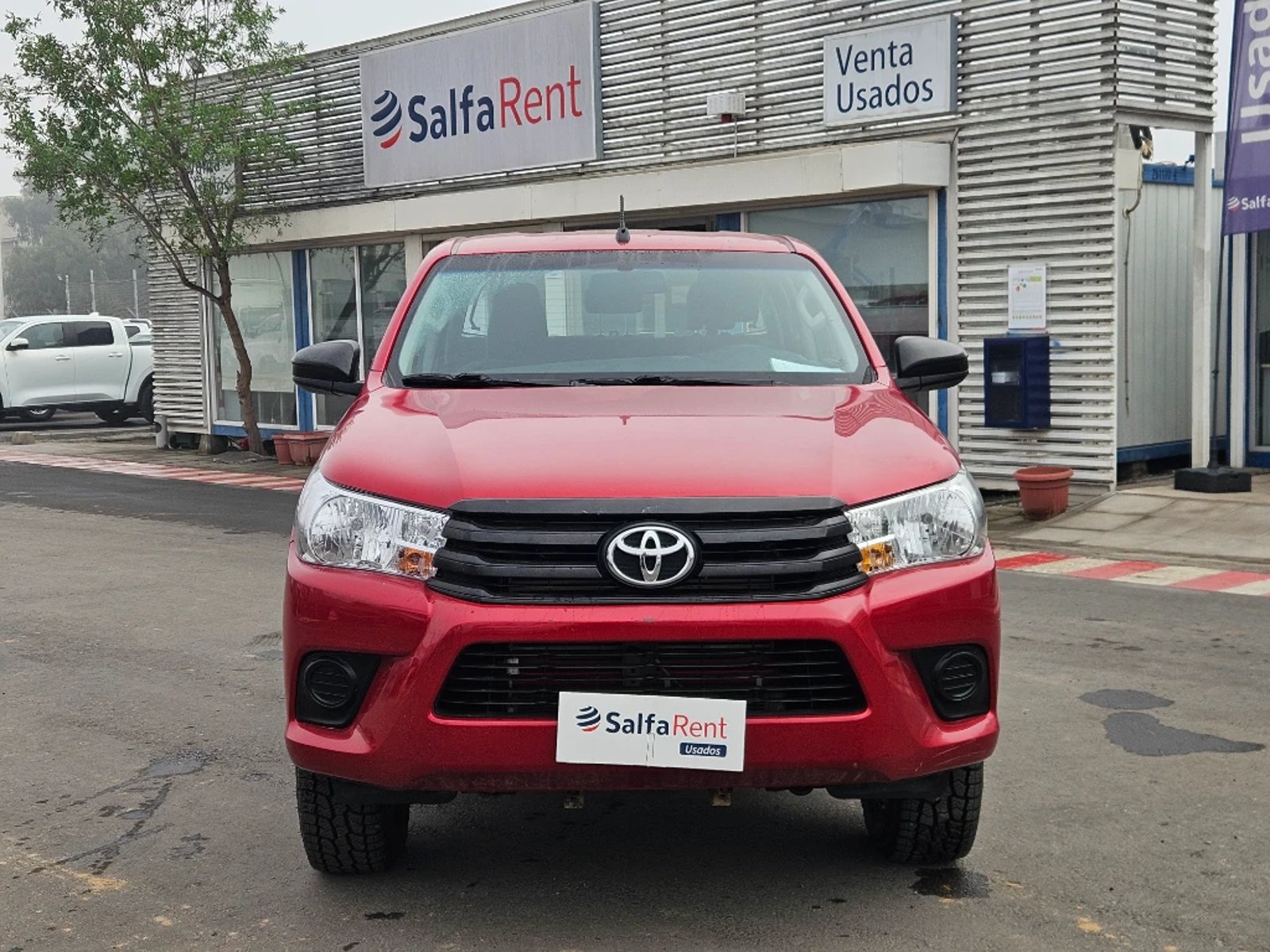 Toyota Hilux 2023 - Foto 2 de 20