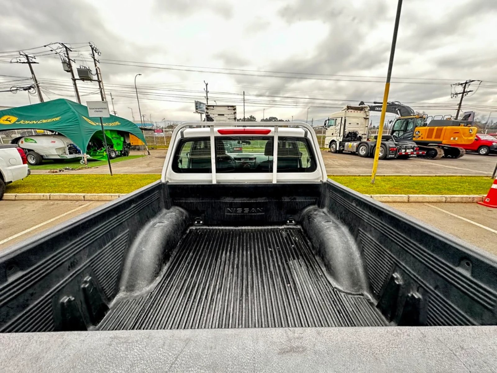 Nissan Navara 2023 - Imagen 18 de 20