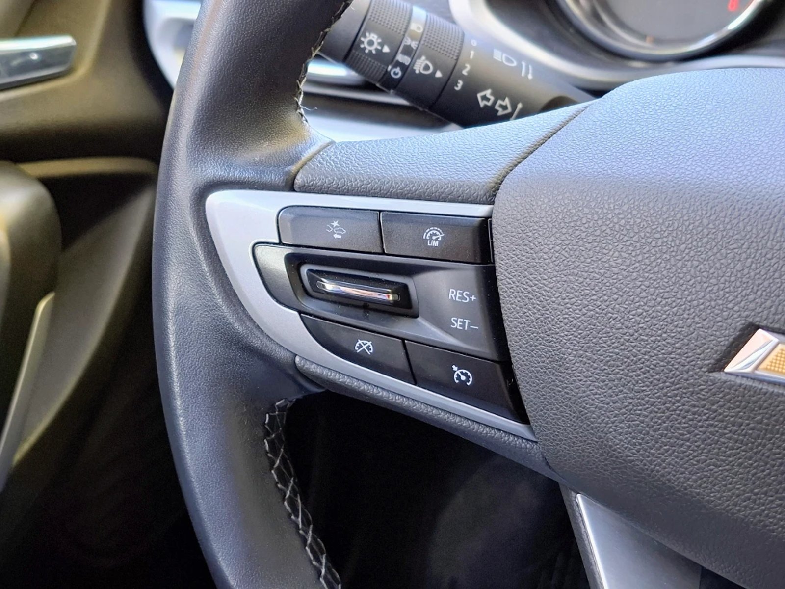 Chevrolet Tracker 2024 - Imagen 15 de 20