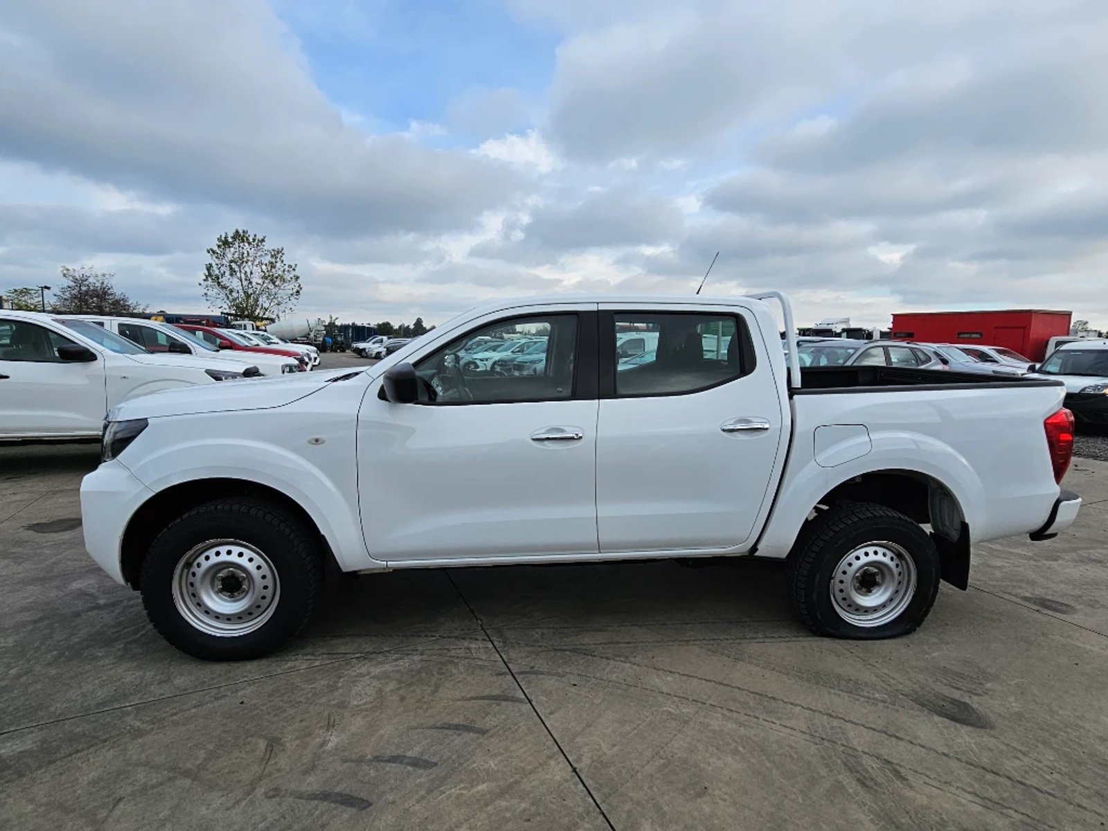 NISSAN NAVARA 2023 - Imagen 8 de 20