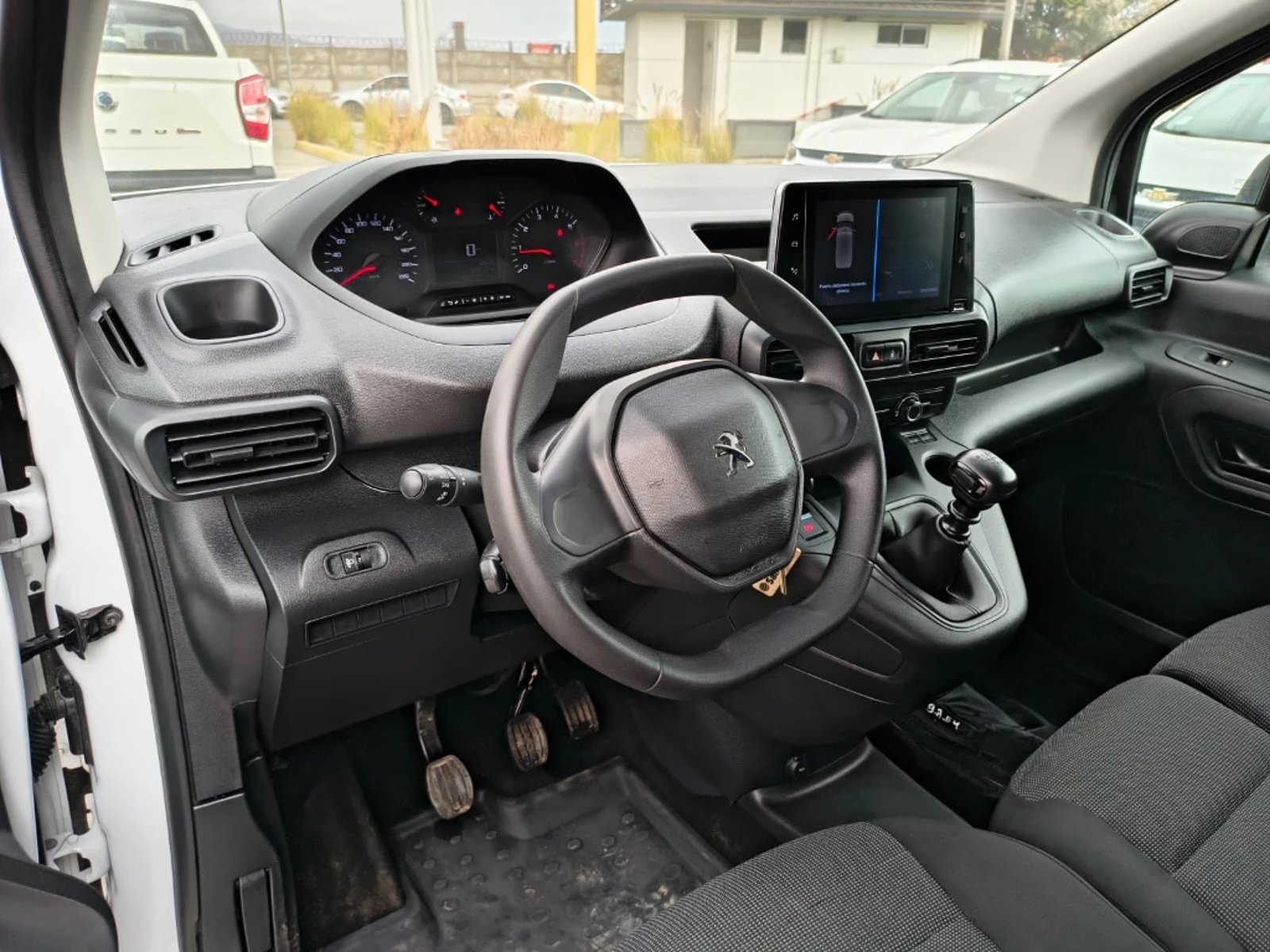 Peugeot Partner 2024 - Imagen 13 de 20