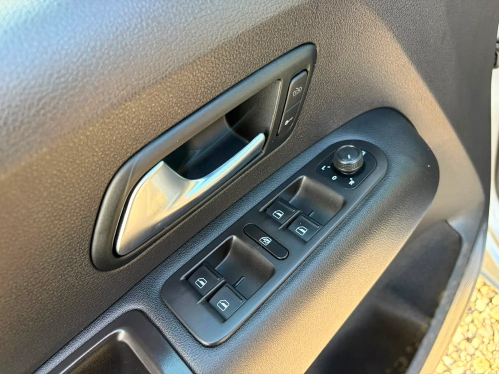 Volkswagen Amarok 2023 - Imagen 14 de 20
