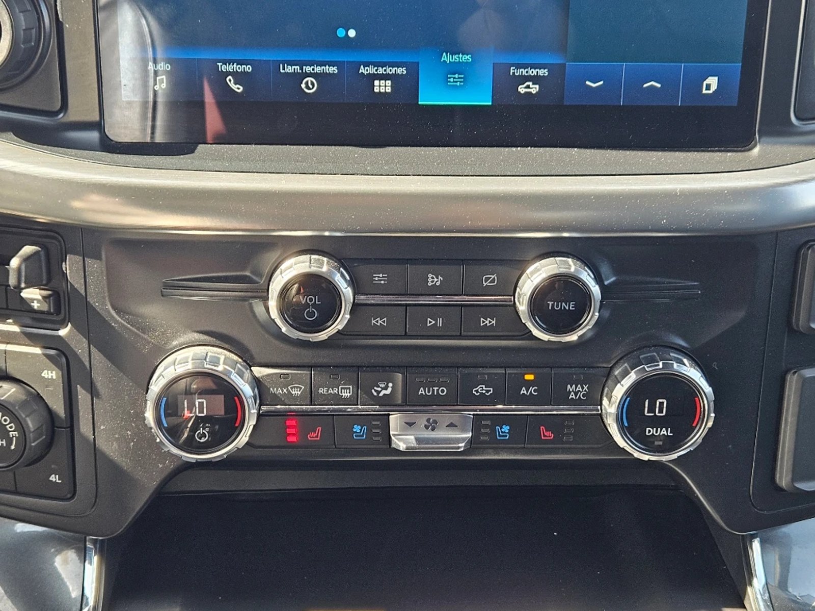 Ford F-150 2022 - Imagen 16 de 20