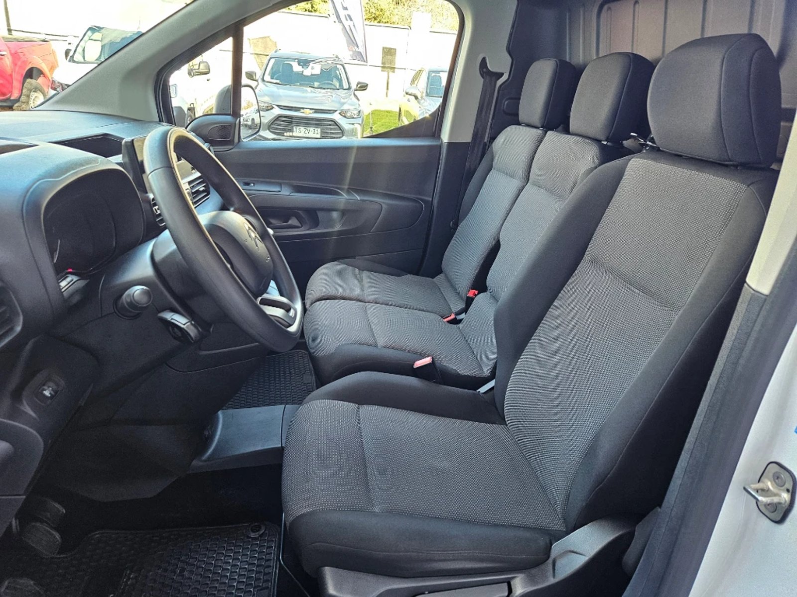 CITROEN BERLINGO 2024 - Imagen 12 de 20