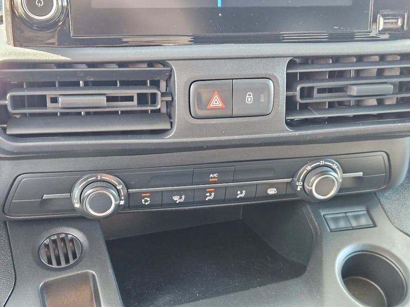 Peugeot Partner 2022 - Imagen 18 de 20