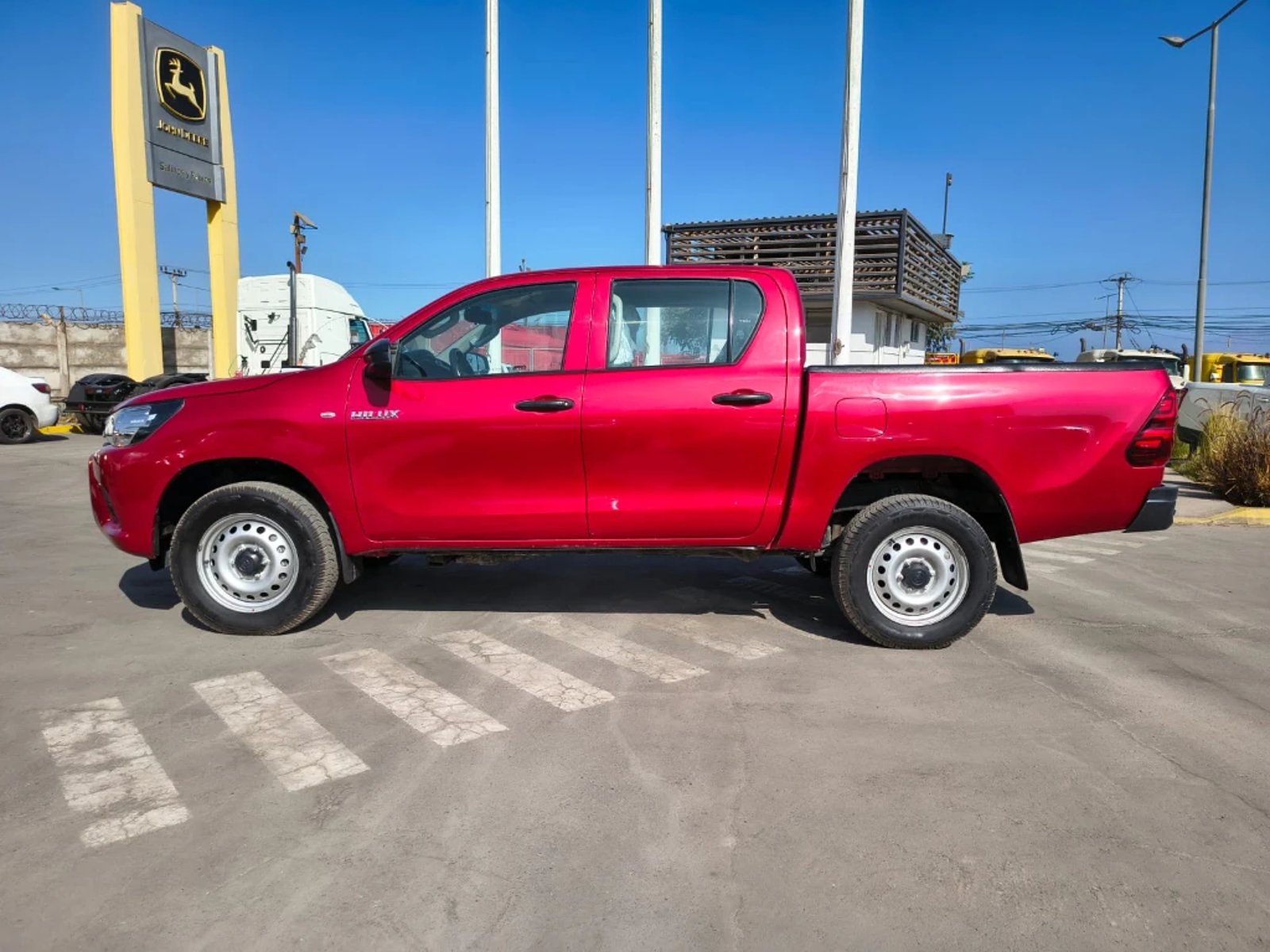 Toyota Hilux 2024 - Foto 4 de 20