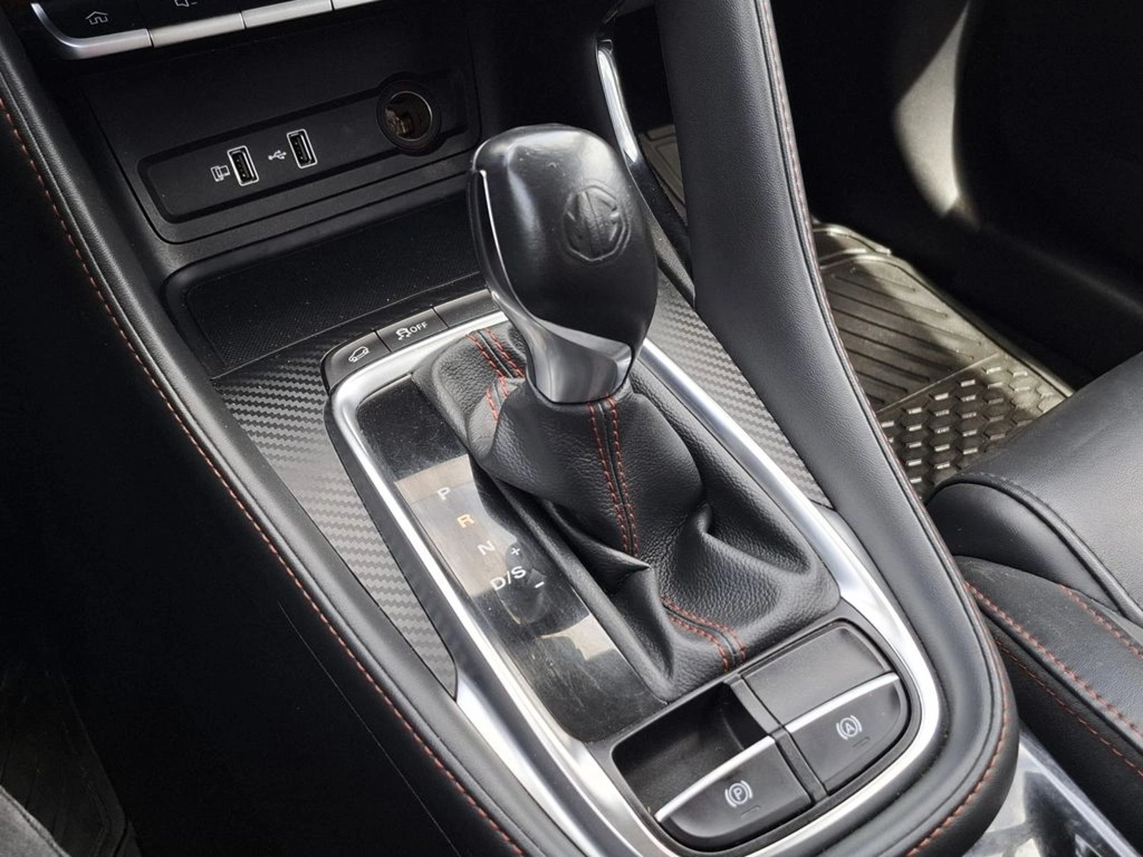 MG ZX 2024 - Imagen 18 de 20