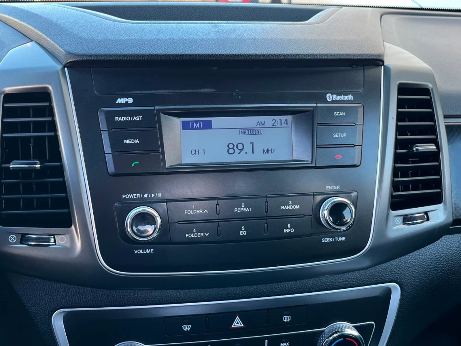 SsangYong Grand musso 2023 - Imagen 16 de 20