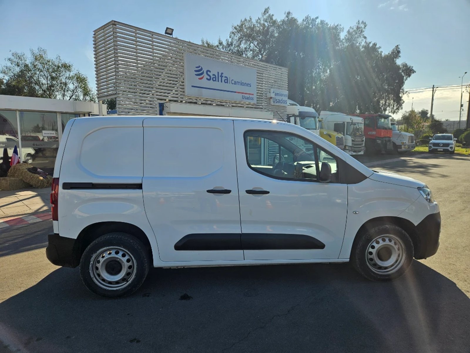 Citroën Berlingo 2022 - Foto 4 de 20