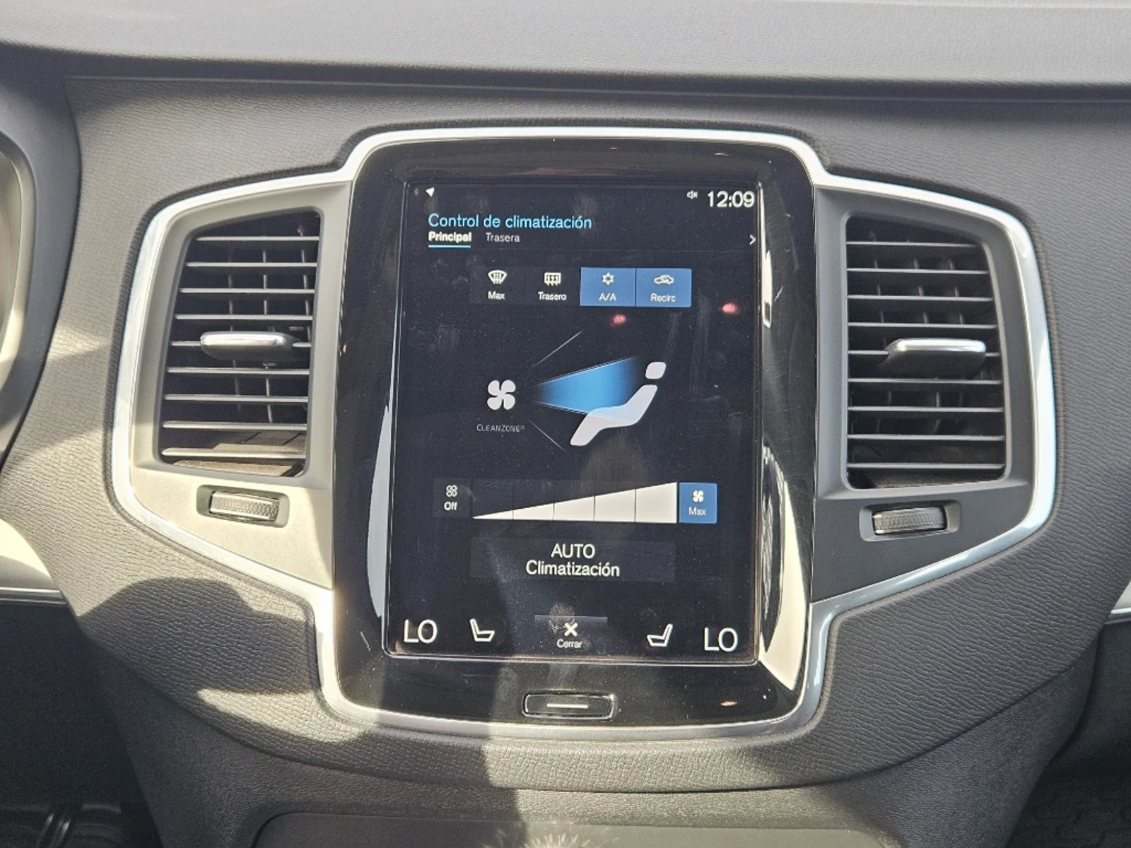 Volvo Xc90 2022 - Imagen 15 de 20