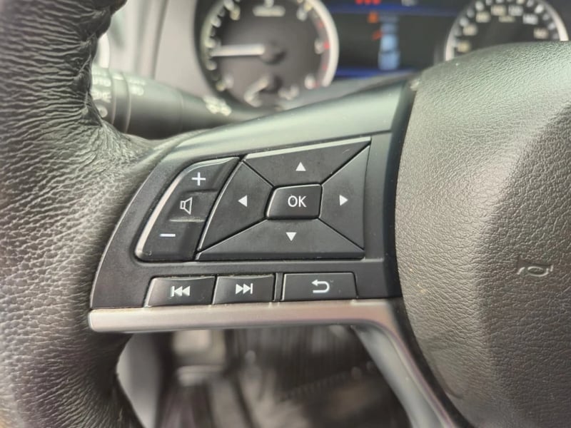 Nissan Navara 2023 - Imagen 18 de 20