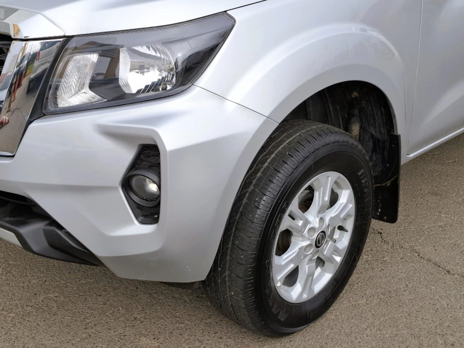 NISSAN NAVARA 2023 - Imagen 8 de 20