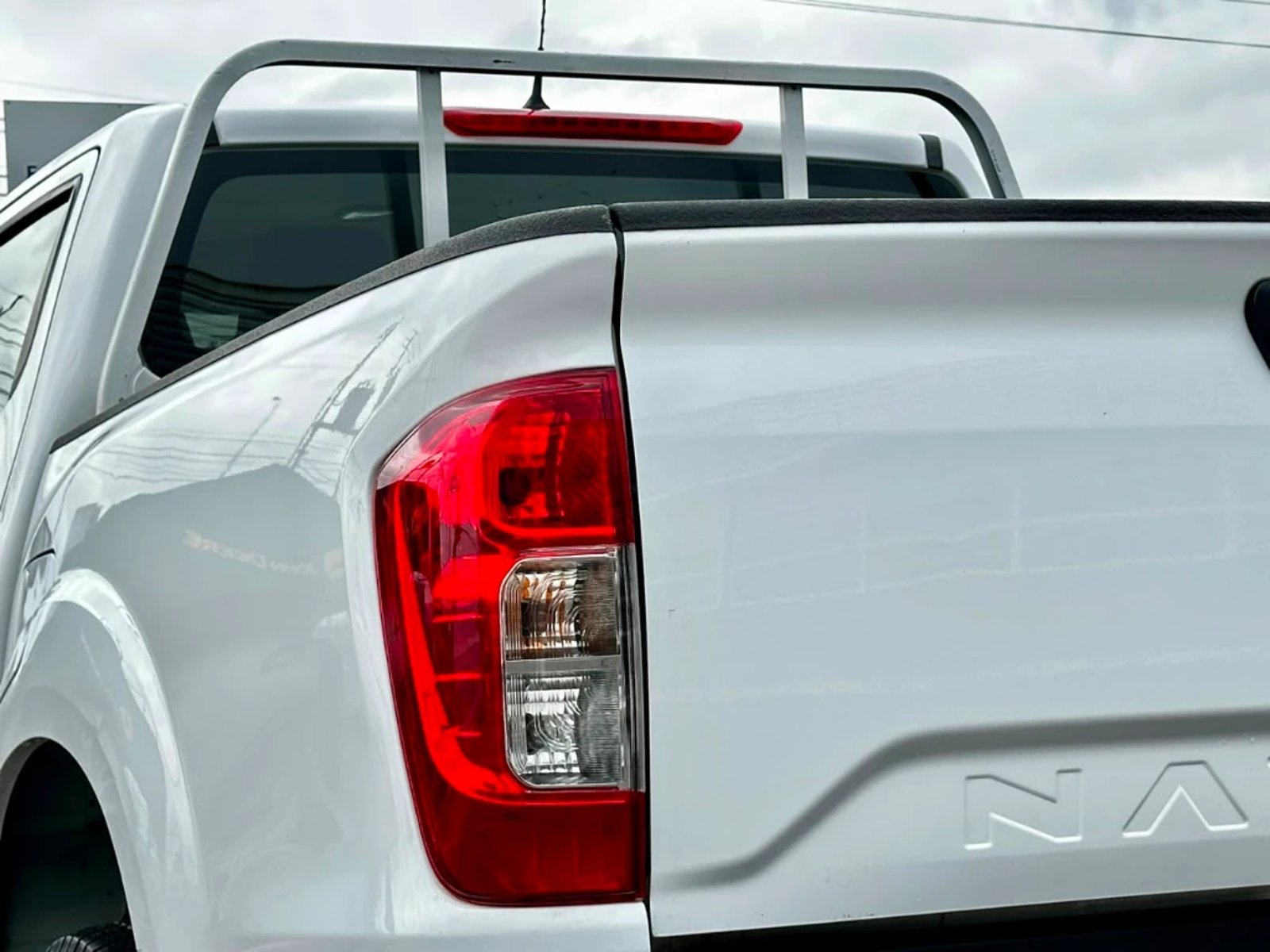 NISSAN NAVARA 2023 - Imagen 18 de 20