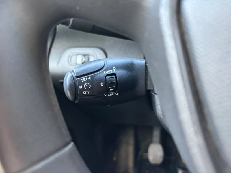 Peugeot Partner 2022 - Imagen 13 de 18