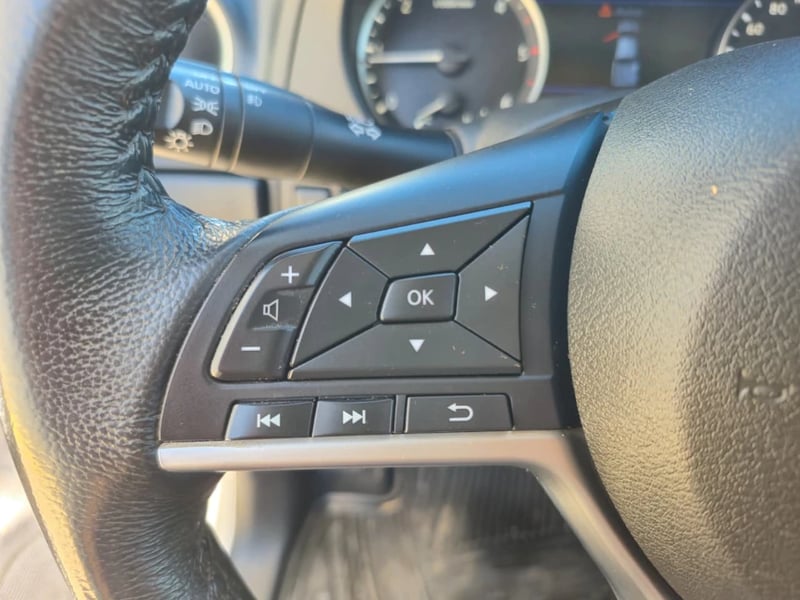 Nissan Navara 2023 - Imagen 18 de 20