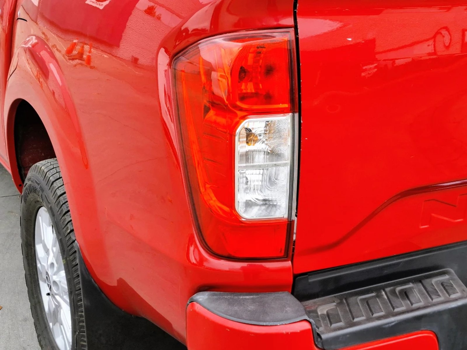 NISSAN NAVARA 2023 - Imagen 9 de 20