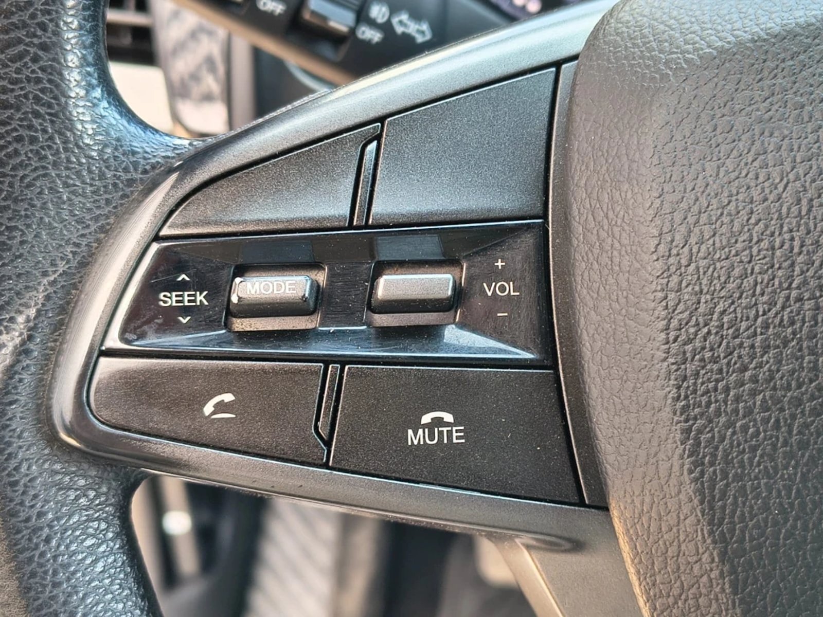 SsangYong Grand musso 2023 - Imagen 18 de 20