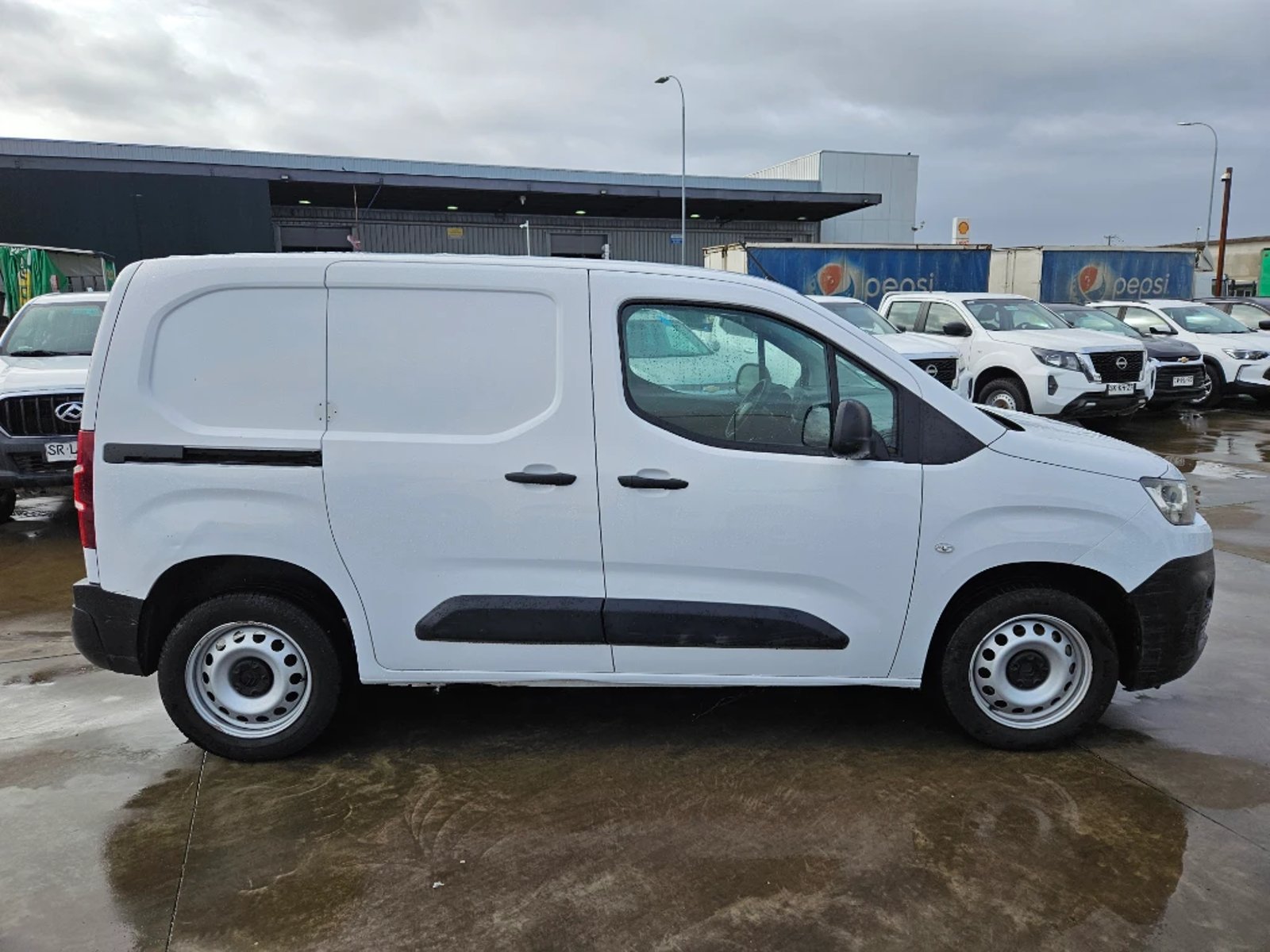 Citroën Berlingo 2024 - Imagen 4 de 20