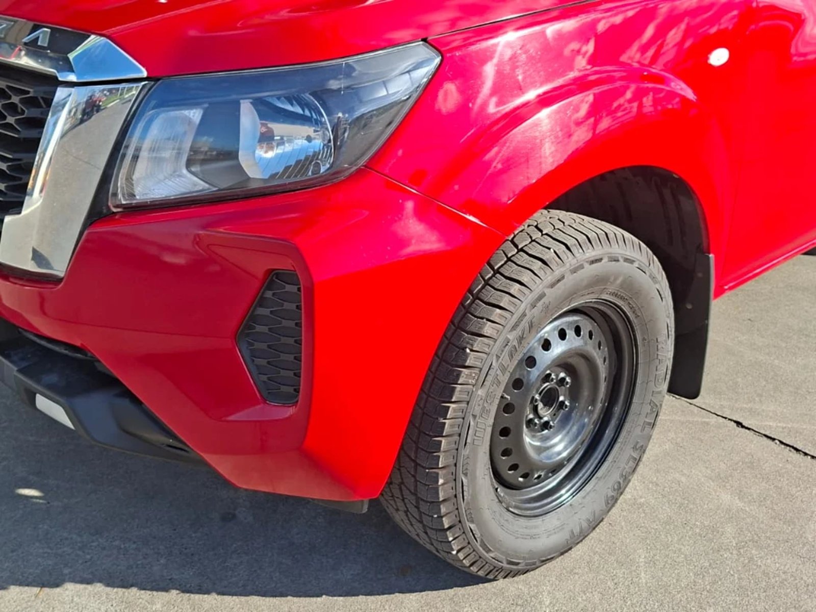 NISSAN NAVARA 2023 - Imagen 11 de 20