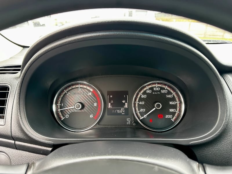 Mitsubishi L200 2023 - Imagen 16 de 20
