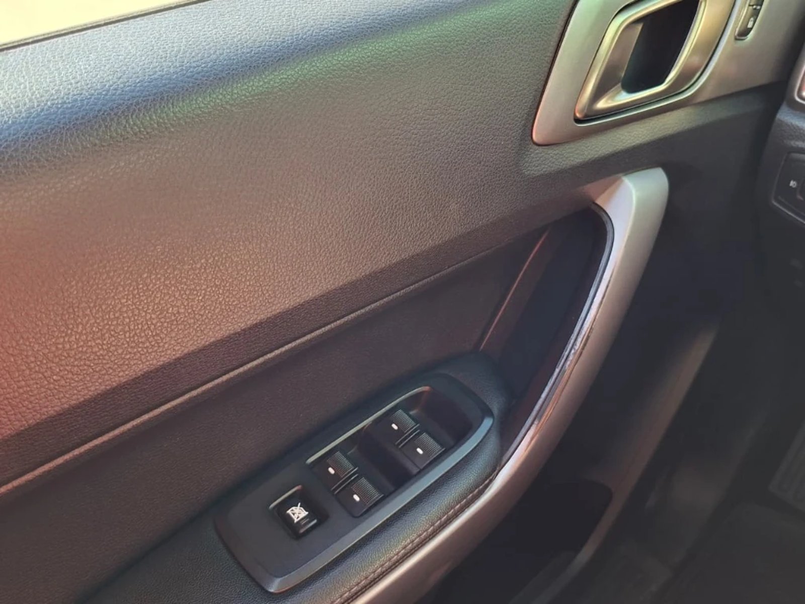 FORD RANGER 2023 - Imagen 14 de 20
