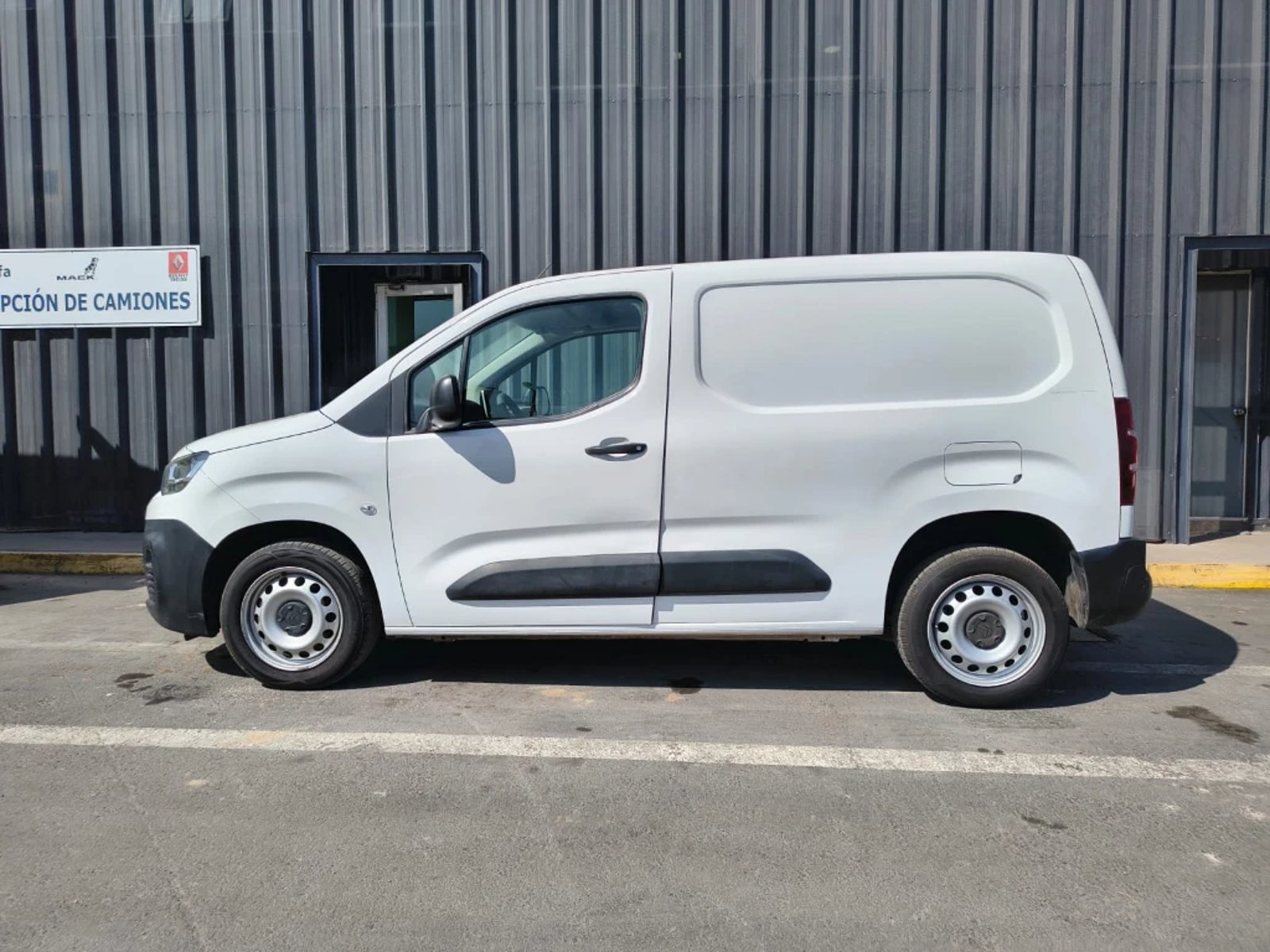 Citroën Berlingo 2022 - Imagen 4 de 20