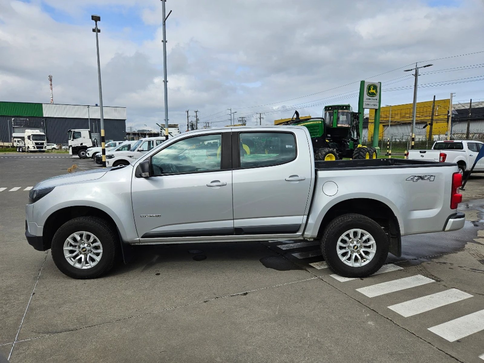 CHEVROLET COLORADO 2023 - Imagen 8 de 20