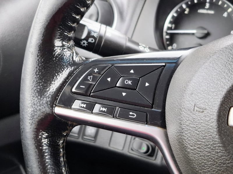 Nissan Navara 2023 - Imagen 13 de 20