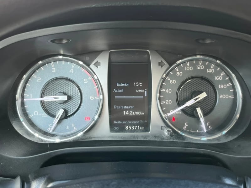 Toyota Hilux 2024 - Imagen 19 de 20