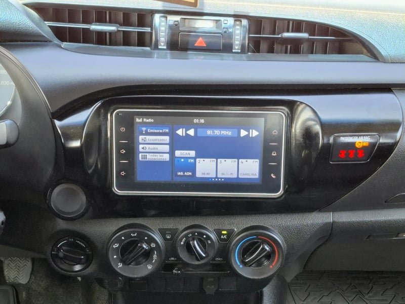 Toyota Hilux 2024 - Imagen 17 de 20
