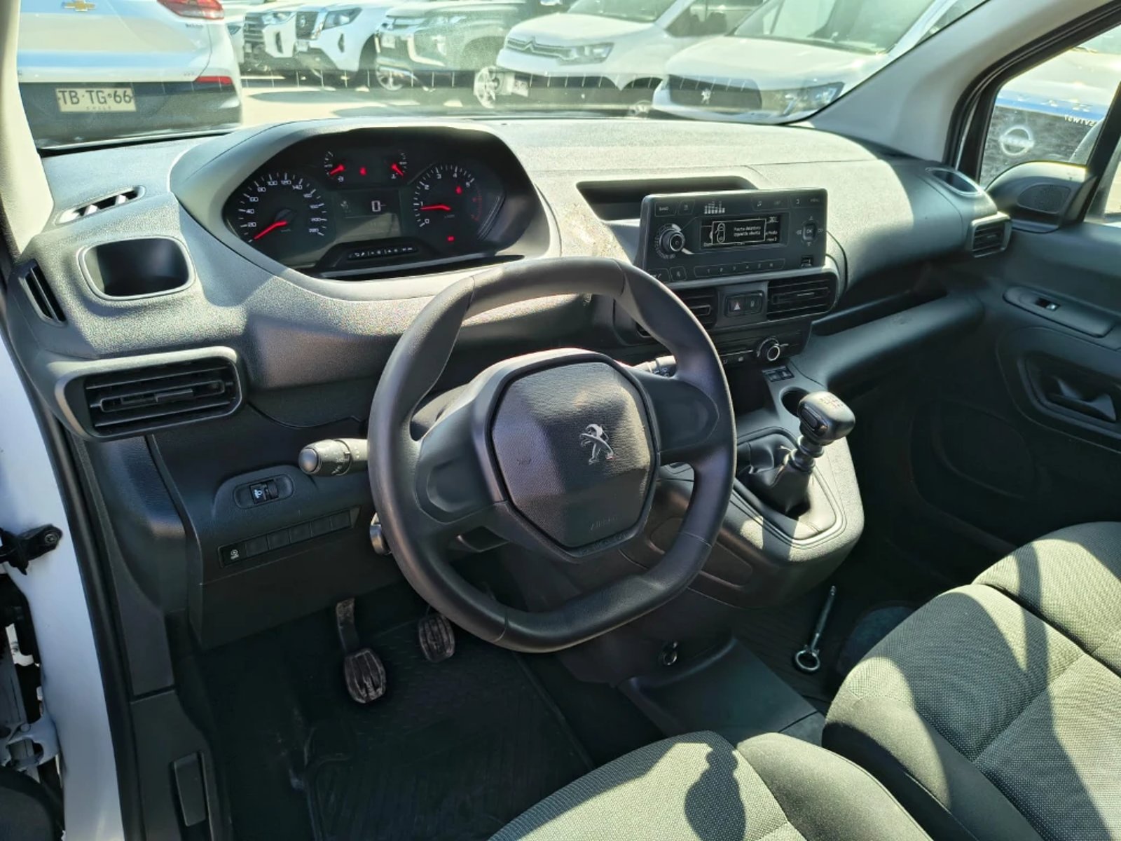 Peugeot Partner 2023 - Imagen 14 de 20