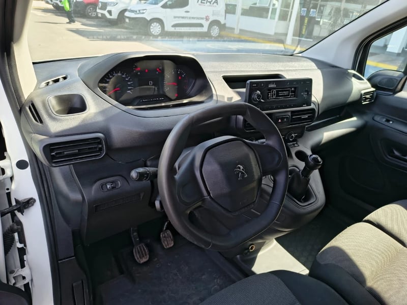 Peugeot Partner 2021 - Imagen 11 de 20