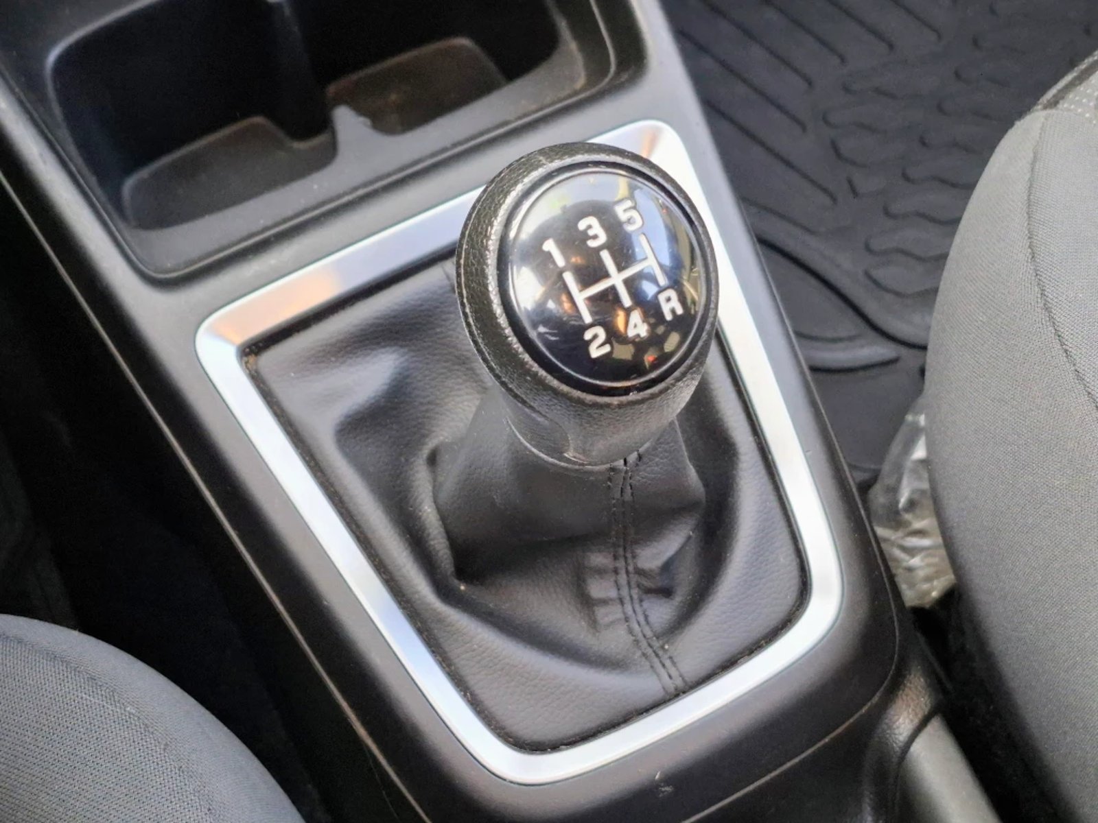 Suzuki Swift 2023 - Imagen 20 de 20