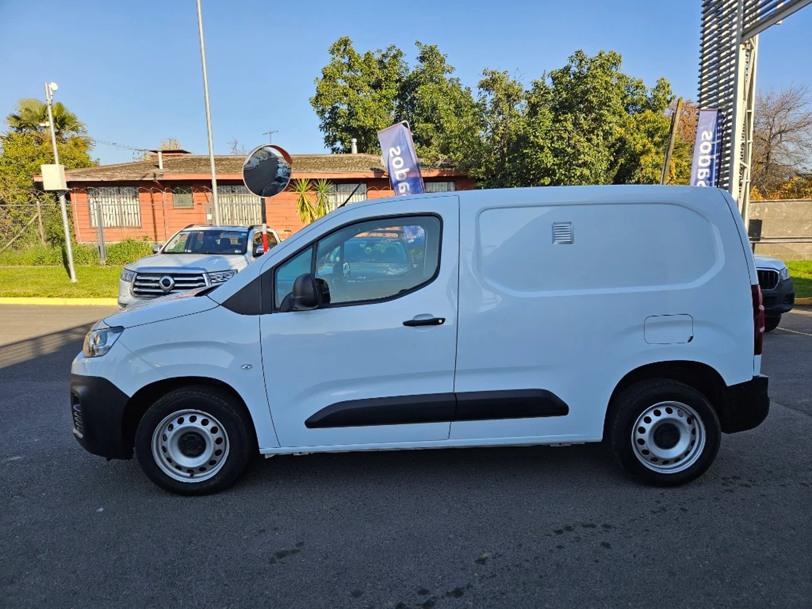 CITROEN BERLINGO 2022 - Imagen 8 de 20