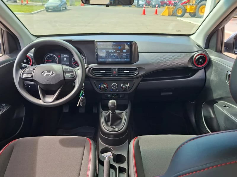 Hyundai Grand i10 2025 - Imagen 16 de 20