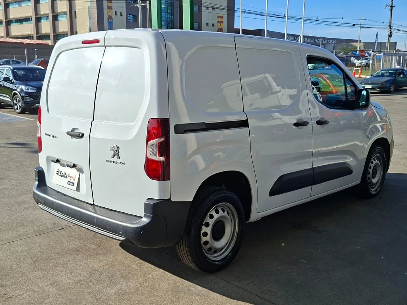 Peugeot Partner 2024 - Foto 4 de 20