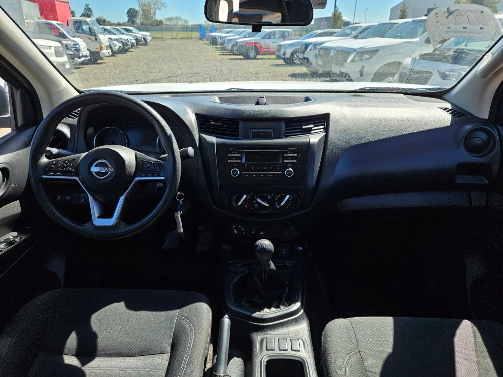 NISSAN NAVARA 2023 - Imagen 12 de 20