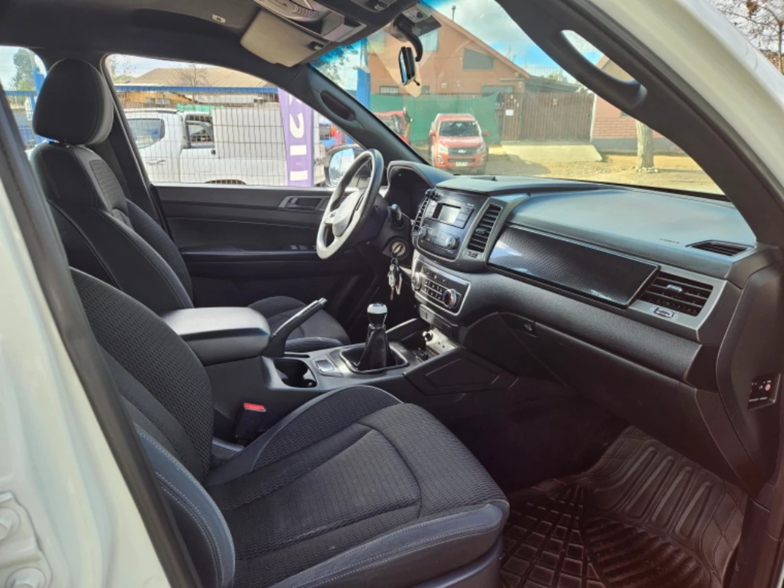 SsangYong Grand musso 2023 - Imagen 6 de 20