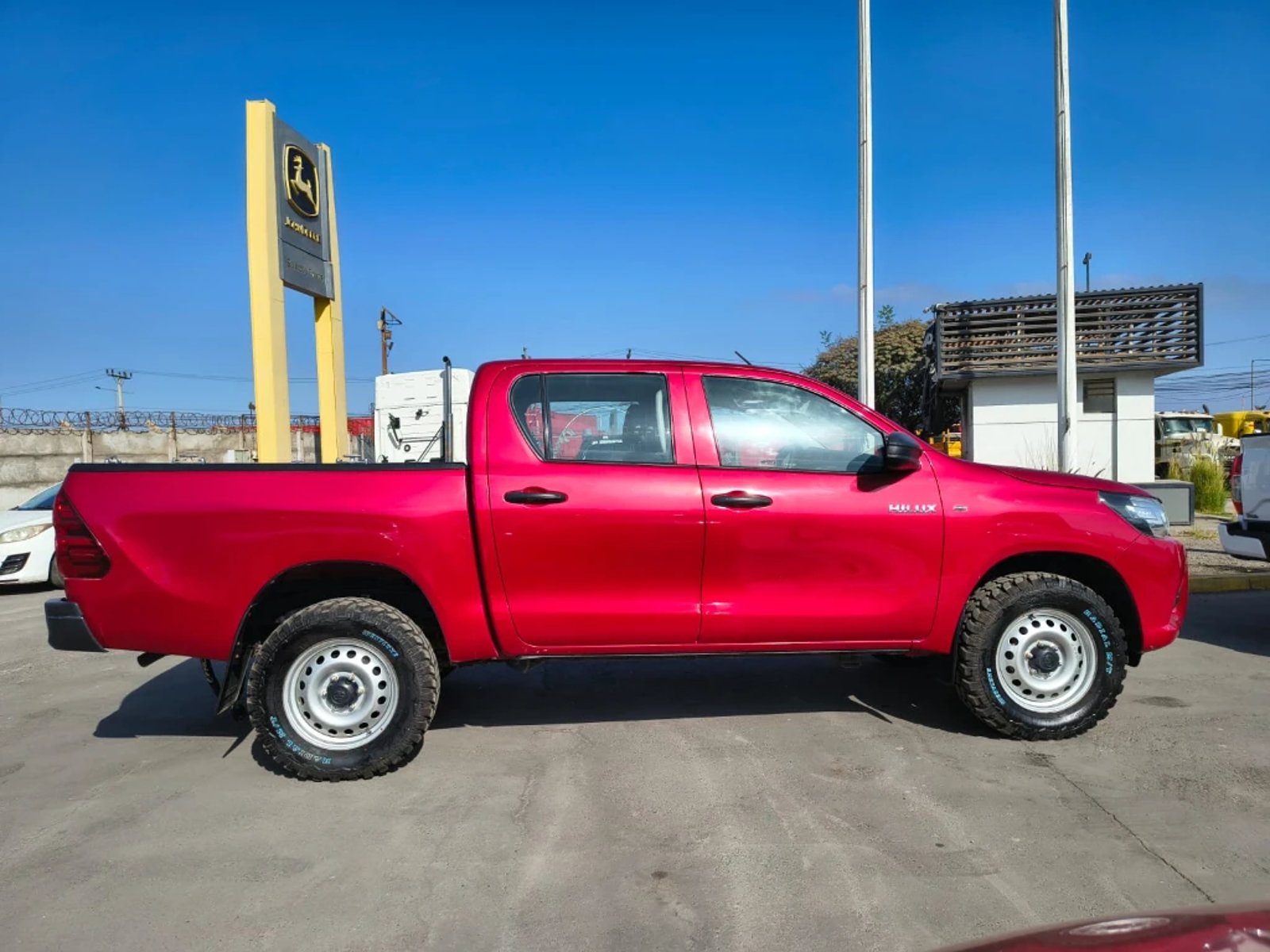 Toyota Hilux 2024 - Foto 4 de 20