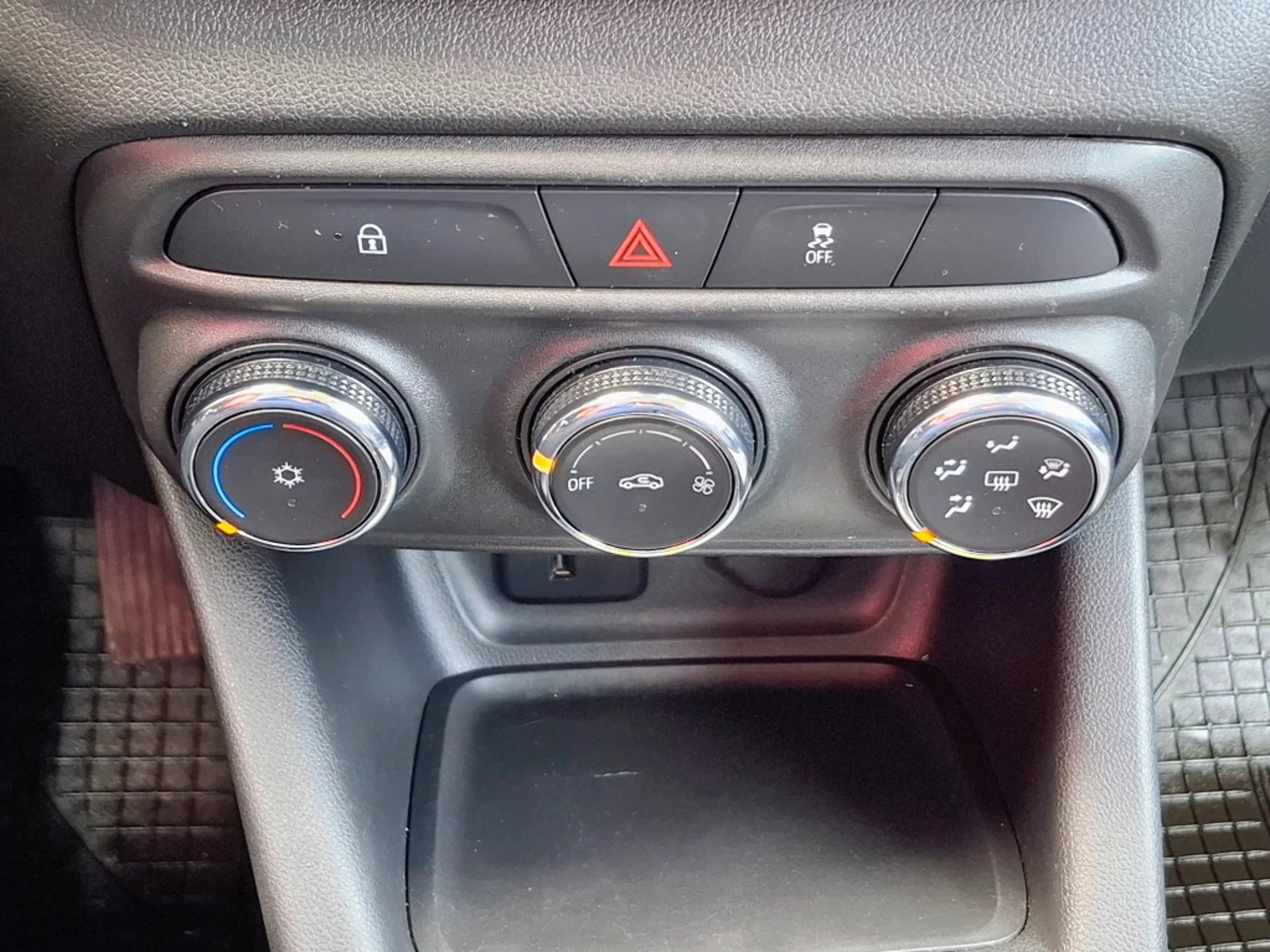 Chevrolet Tracker 2024 - Imagen 18 de 20