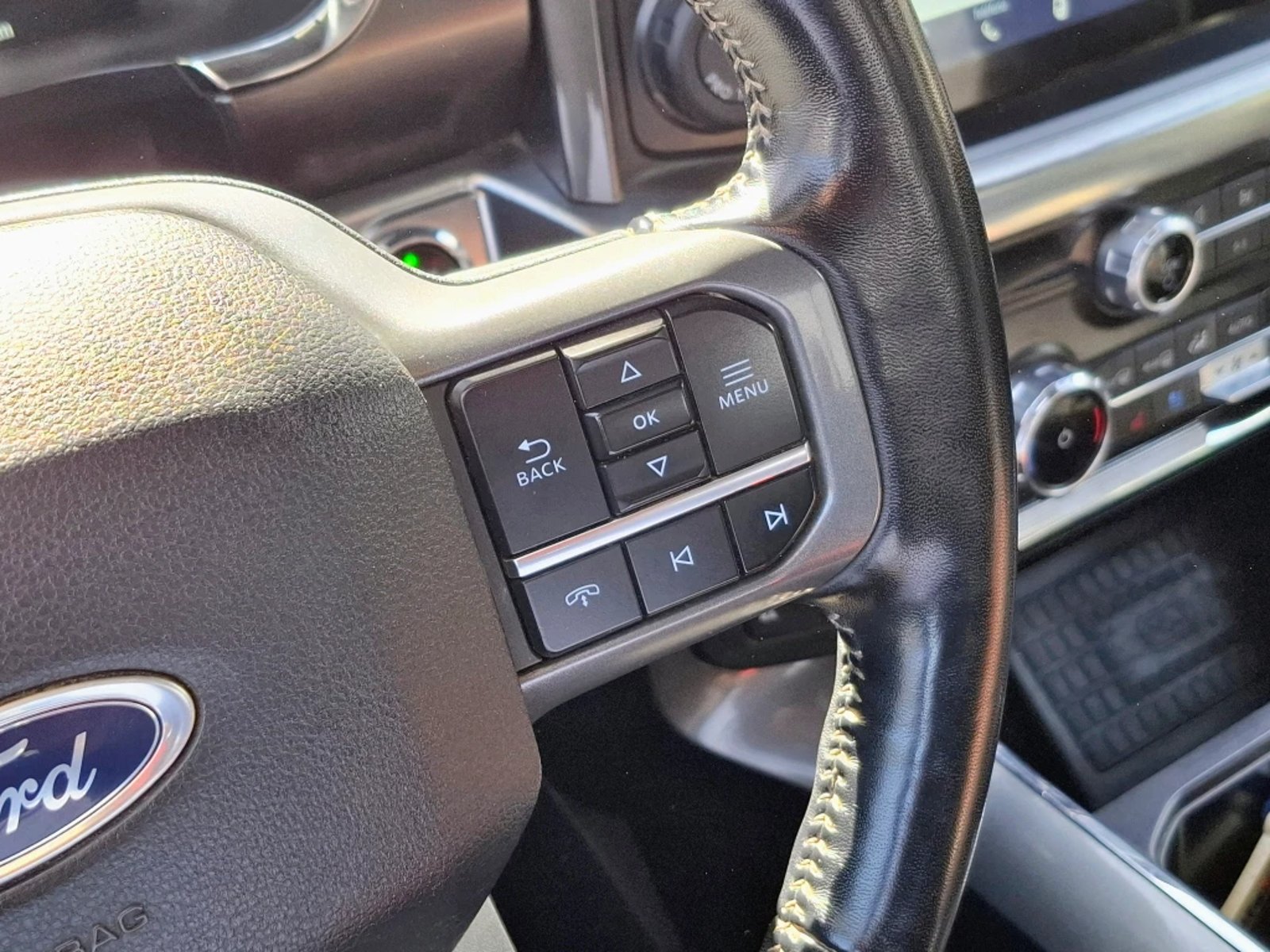 Ford F-150 2023 - Imagen 15 de 20